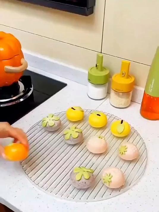 这个饺子盖帘,波纹设计不粘连,包饺子包子特别好用厨房好物