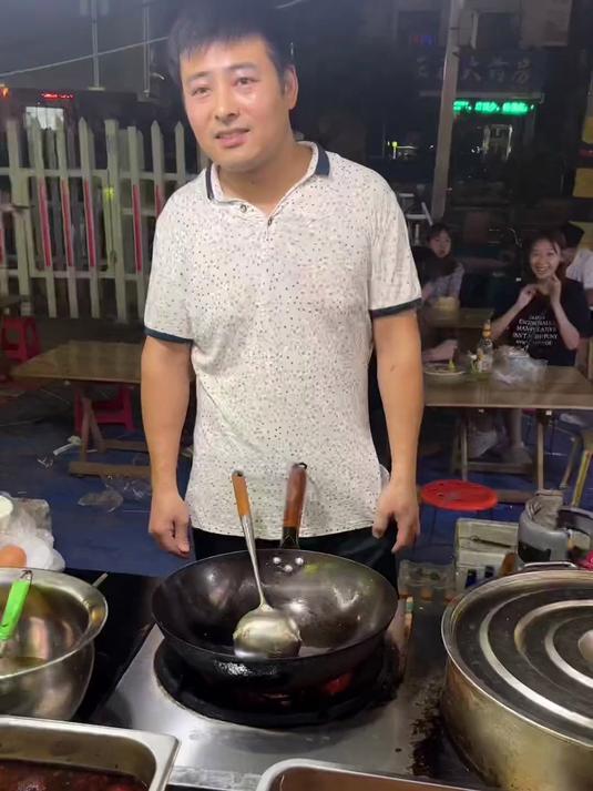 好吃的炒面,第一次见,味道类似卤面