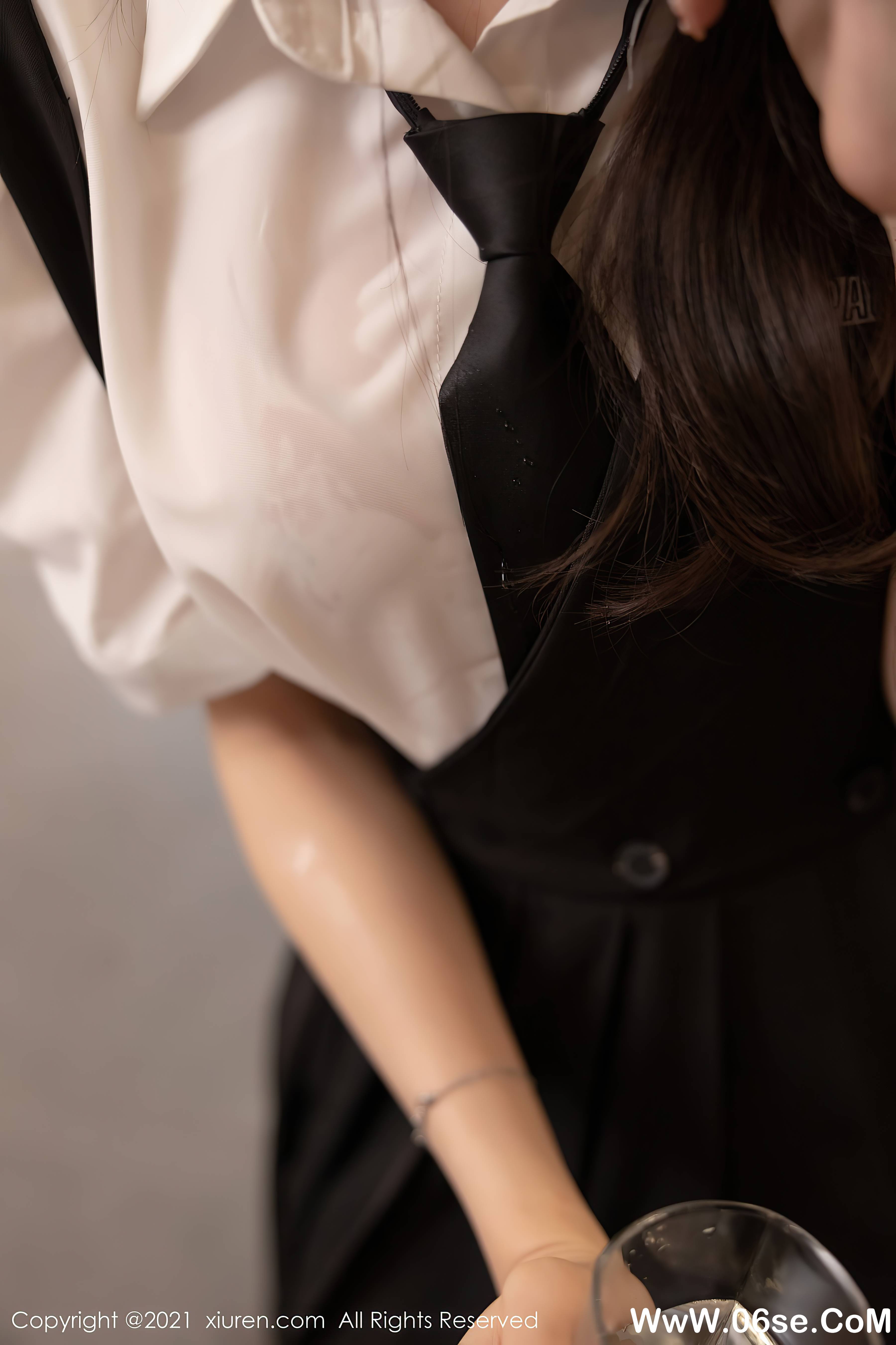 图片[17]-[XIUREN秀人网] 2021.07.08 NO.3643 芝芝Booty[101+1P817M]-六色网