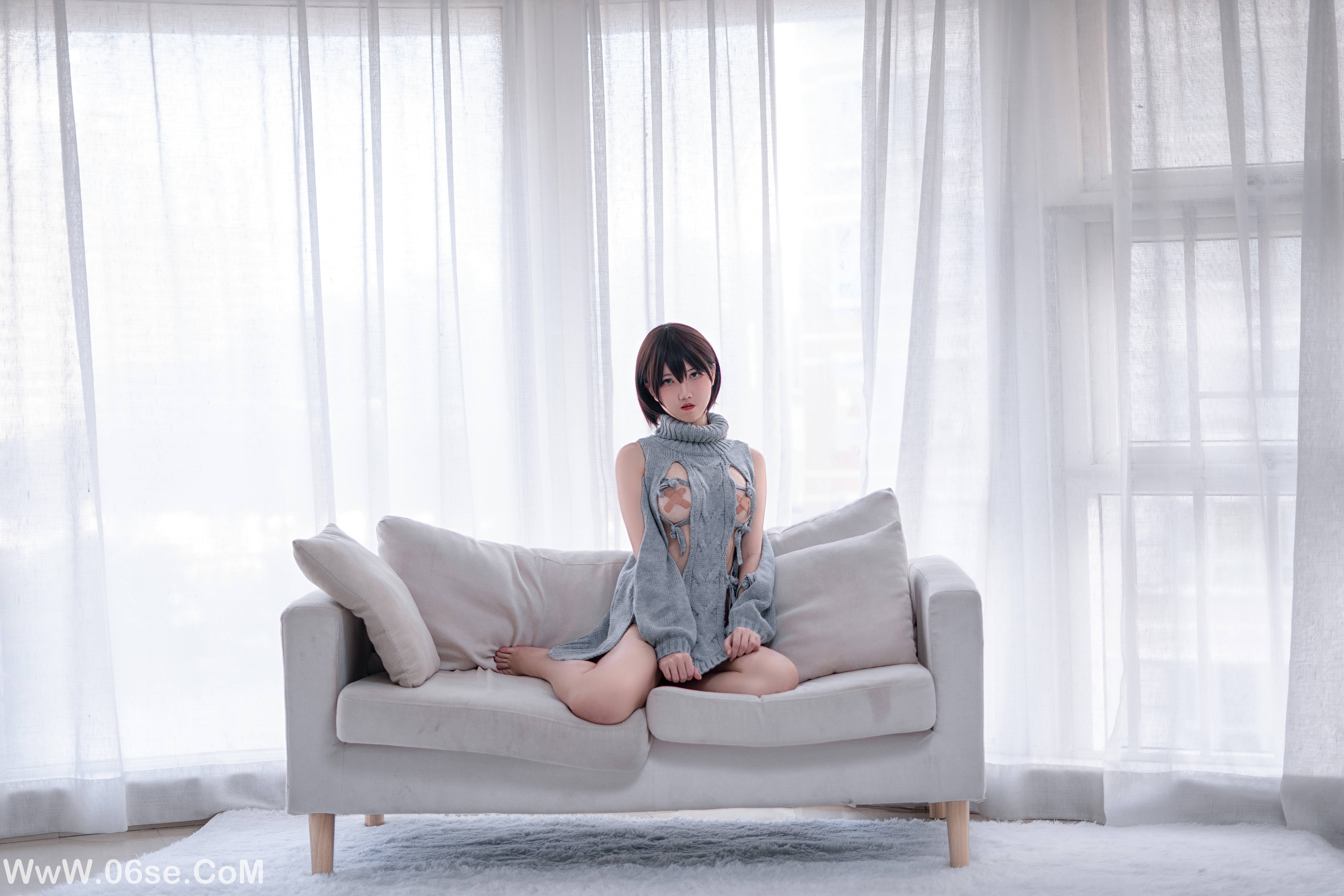 阿薰kaOri NO.001 - 露背毛衣[20P105M]-六色网