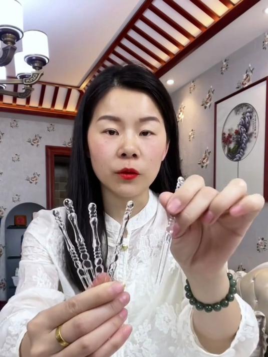 一次性水果叉便携收纳家用蛋糕点心签专用多功能透明小叉子