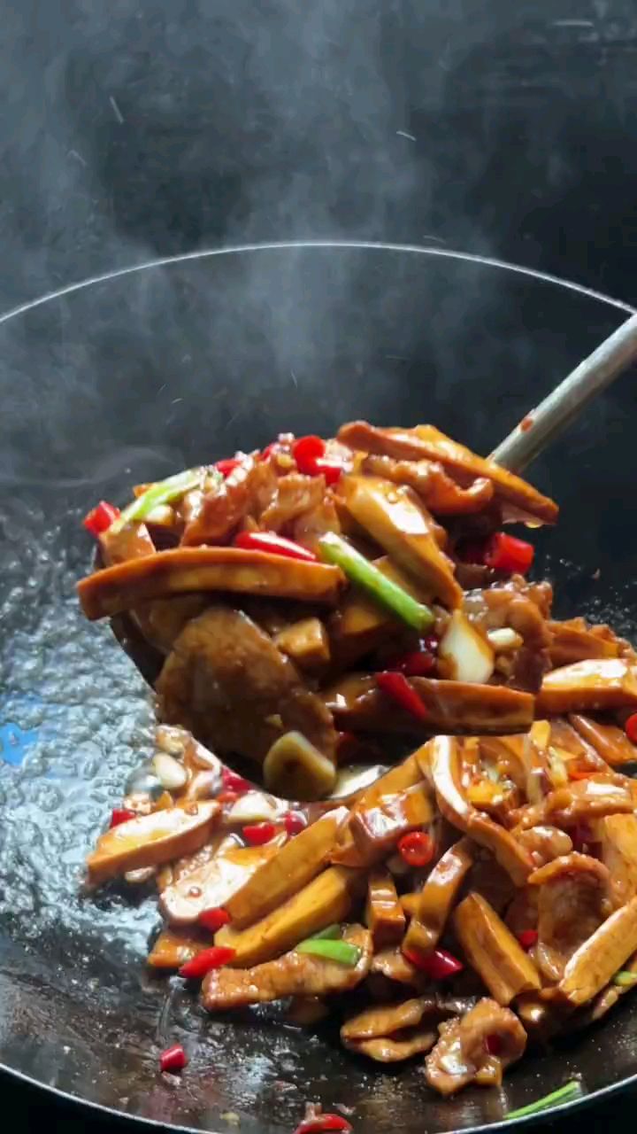 分享美食香干炒肉做法