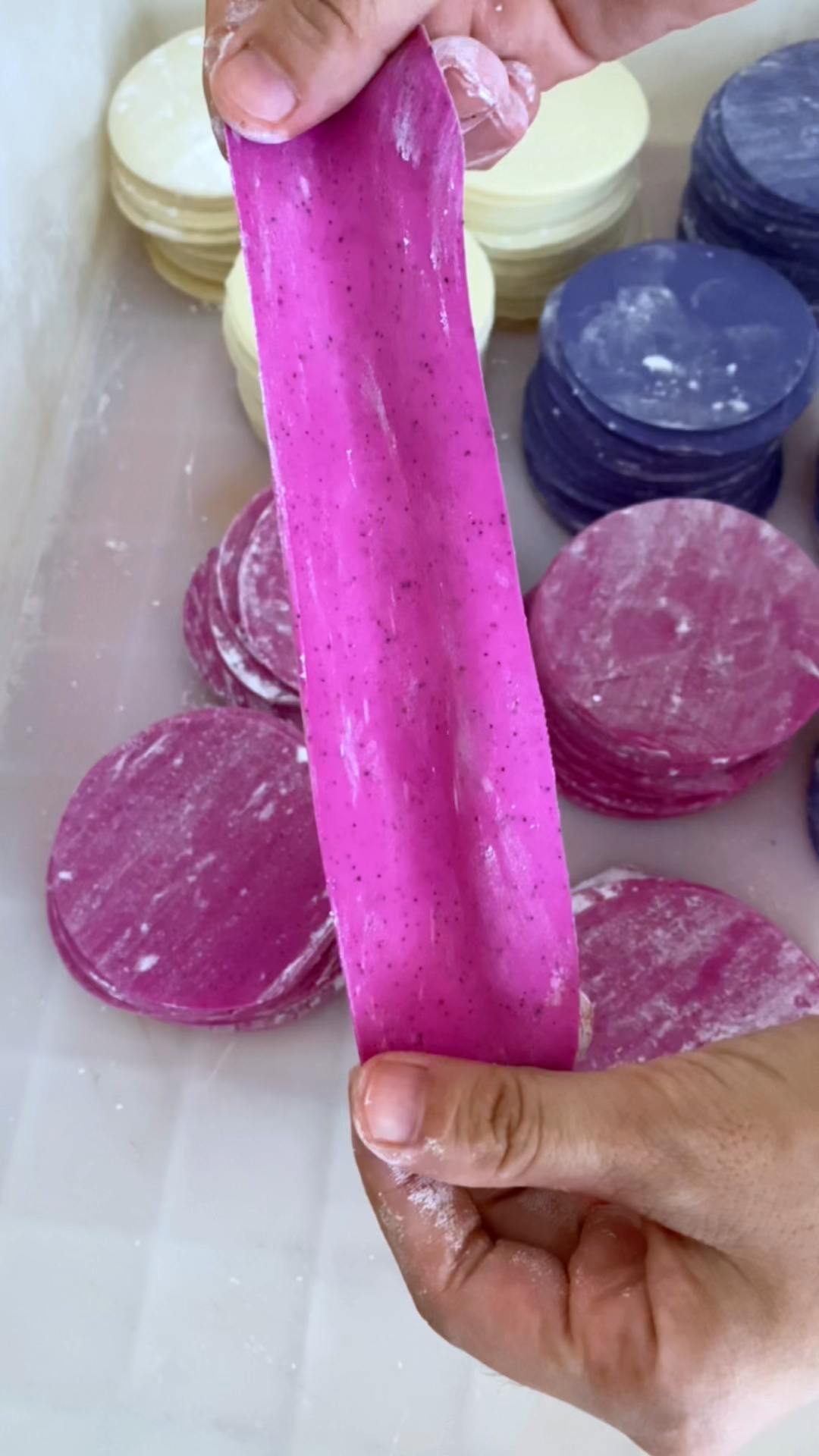 不用抹水就能包的饺子皮,是要有好配方结合正确工艺来支撑