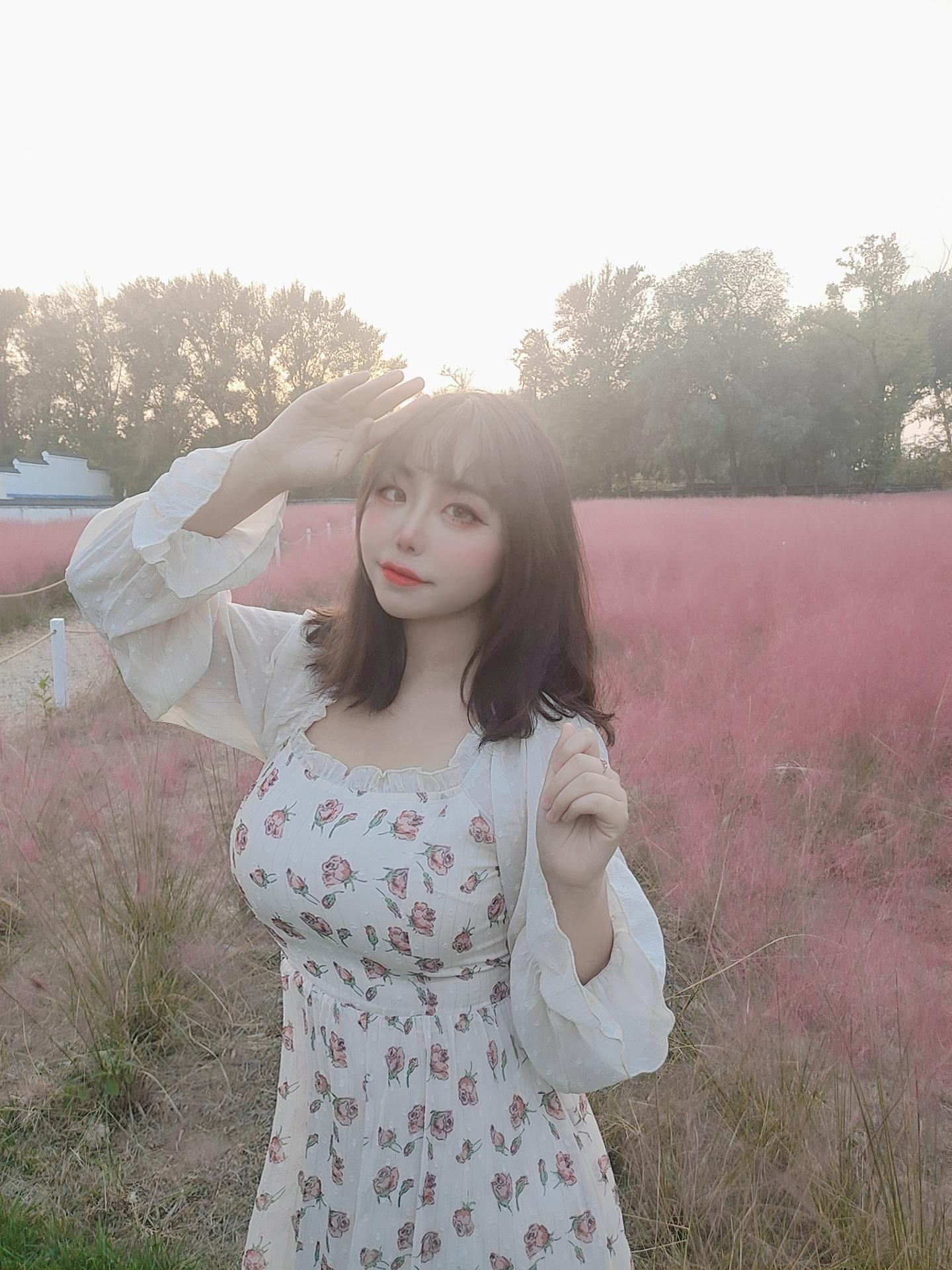 图片[174]-穆零Mu0 NO.022 – 自拍[289P+17V167M]-六色网