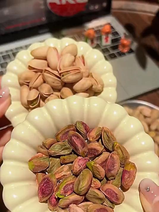 新上大颗粒开心果原色无漂白好吃好剥