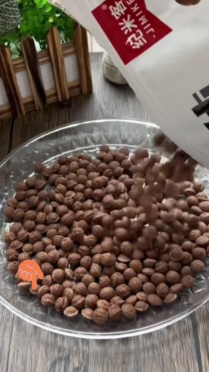 不知道早餐吃什么,可以看看这个可可蜜球,牛奶泡一下,方便好吃