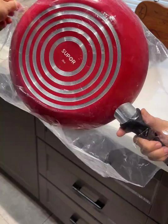 苏泊尔的不粘锅都卷到这个价了，真的没必要买杂牌了！