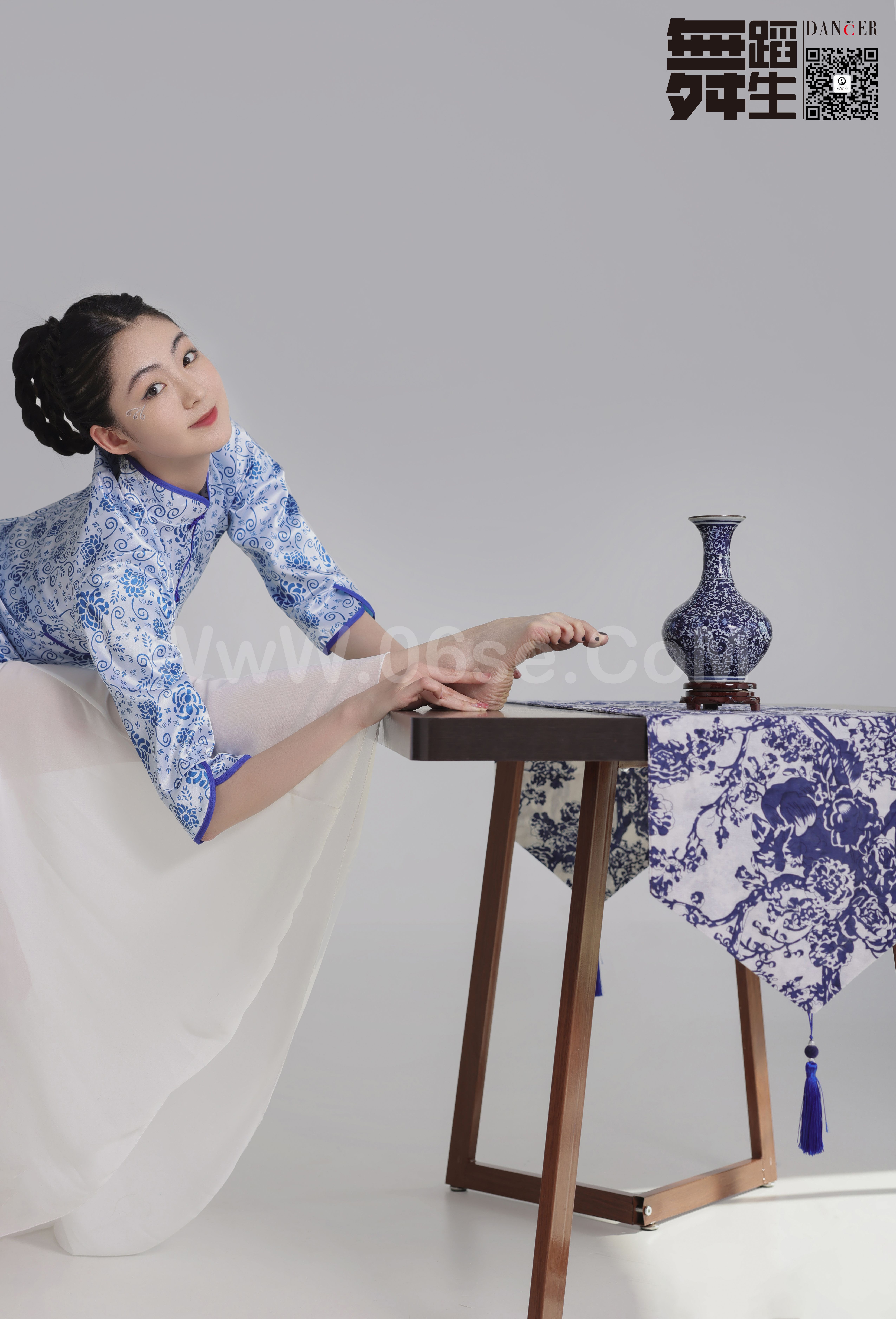 图片[6]-[GALLI嘉丽]舞蹈生日记 104 – 青花瓷 韩玉彤[43P／397MB]-六色网
