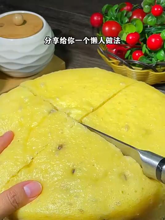 面粉别总蒸包子花卷了,分享给你一个懒人做法