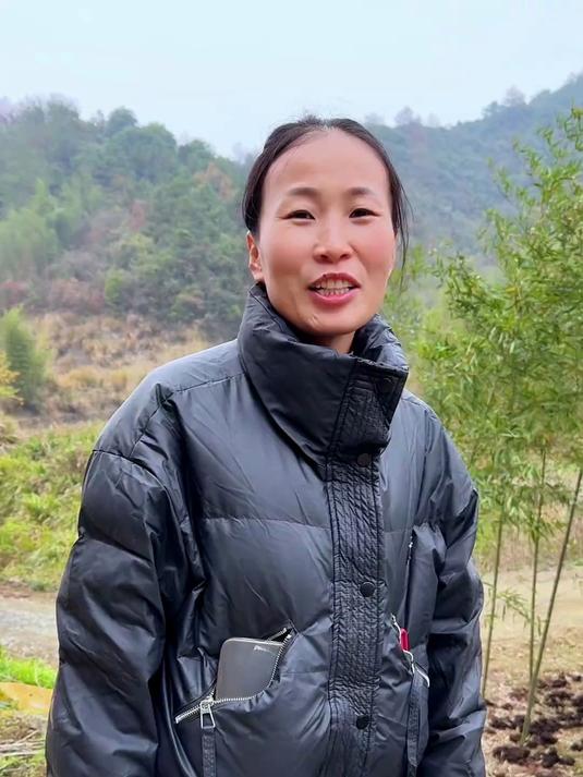 姐妹们，快过年啦！鸡蛋和鸡已经供不应求啦