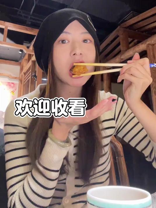 下雪天除了火锅还适合吃烤鸭！美食vlog 烤鸭卷饼