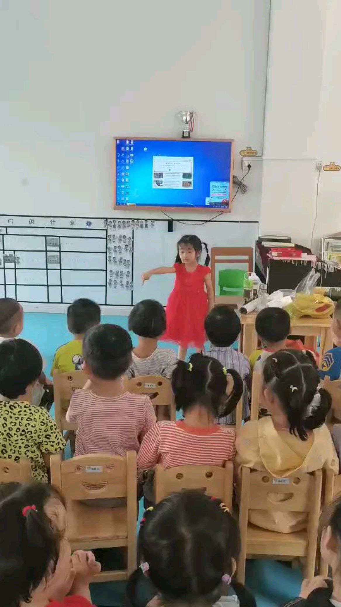 小朋友分享水果沙拉的做法