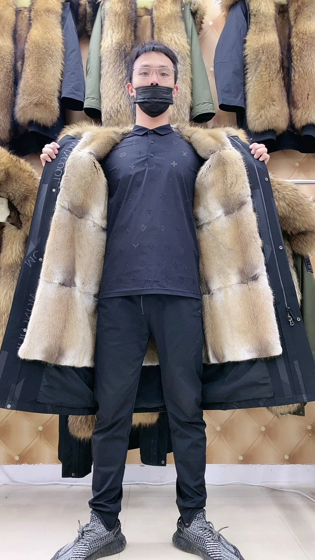 男士长款110厘米长,真正的皮草派克服,时尚大气还保暖