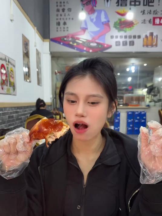 为了吃上脆皮鸡的我!想出了如此妙招!