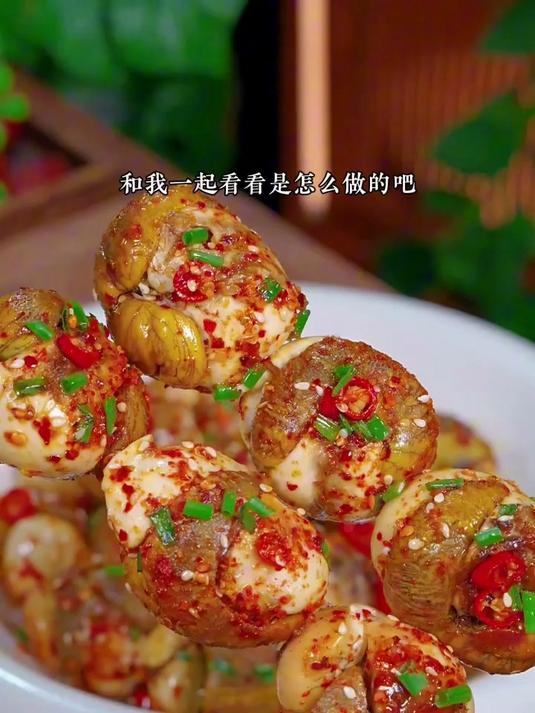 农家散养土鸡蛋孕育的活珠子！一口爆汁，品尝天然鲜香与乡土温情