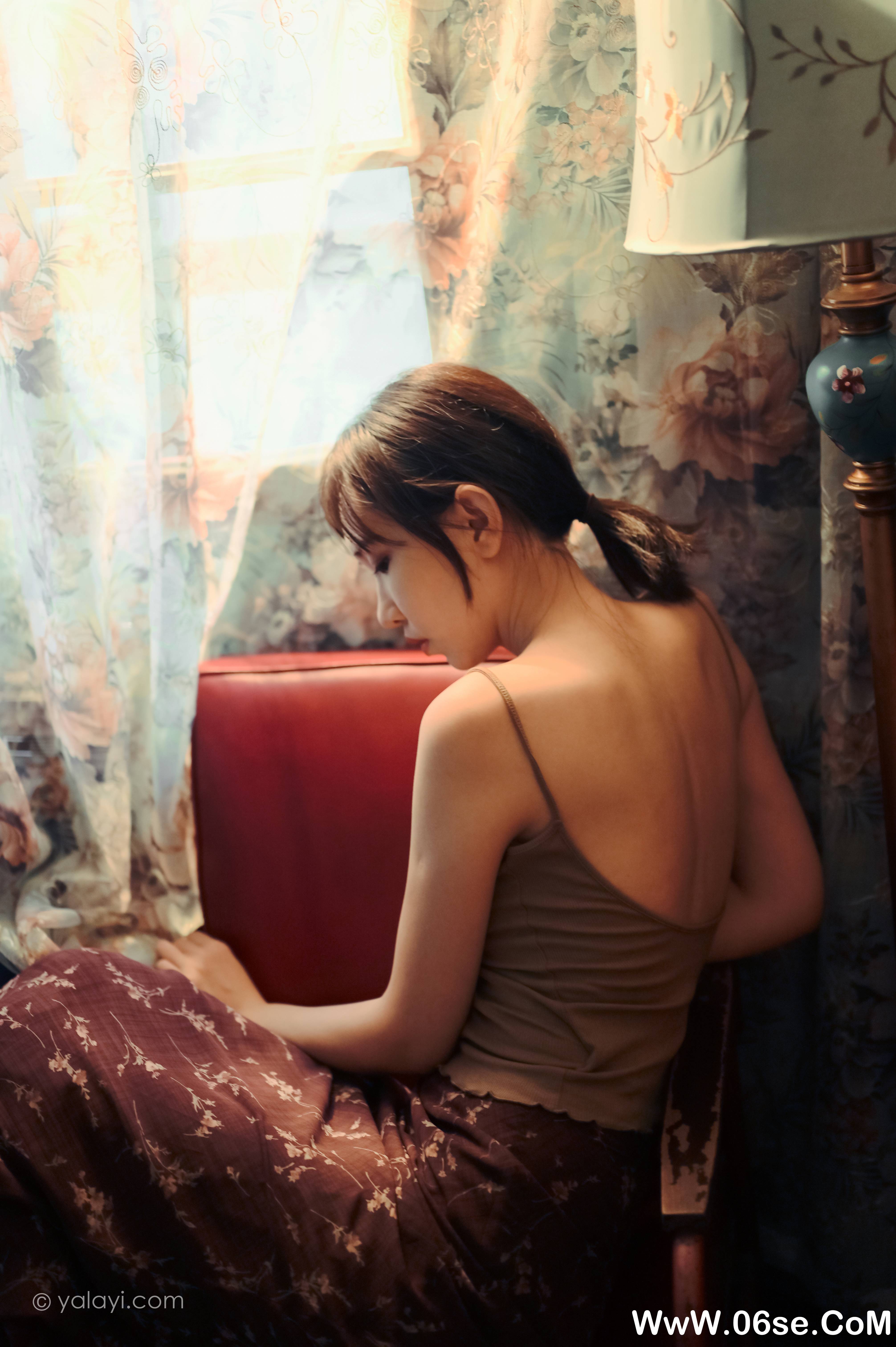 图片[28]-[YALAYI雅拉伊] 2020.08.14 NO.689 妍妍《黯然》[35P+1P513M]-六色网