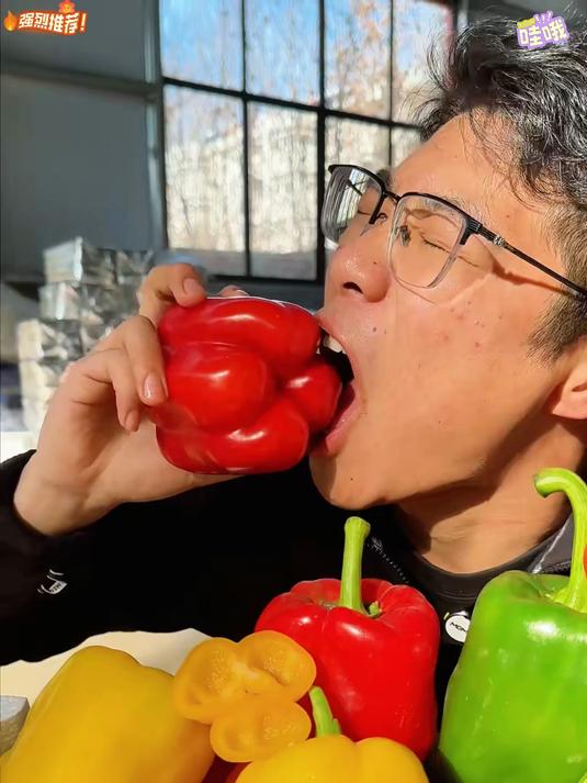 怎么会有这么脆甜多汁的五彩水果椒啊口口爆汁满满的维c
