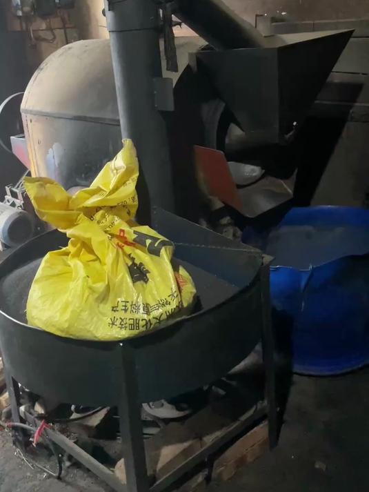 亲历油菜籽被榨出菜籽油过程，原生态