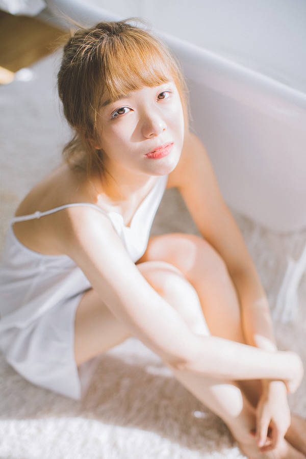 图片[3]-牛奶肌少女-六色网