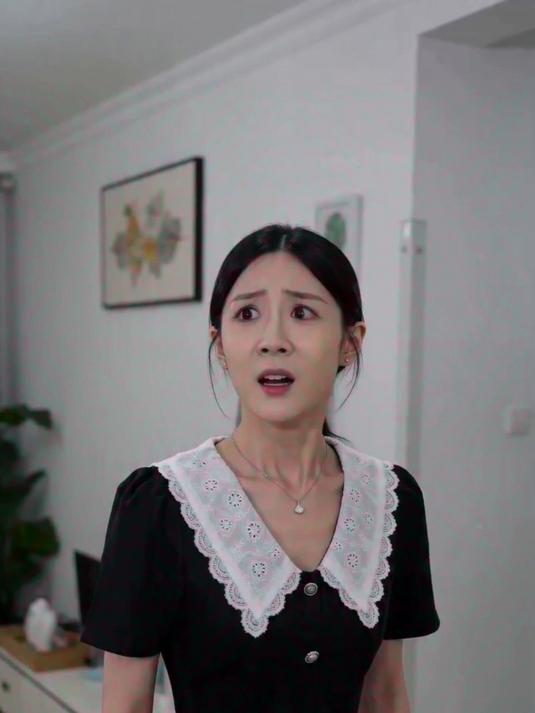 母亲生日老婆送8000块的项链,婆婆生日老婆送200块的蛋糕,老公:离婚吧