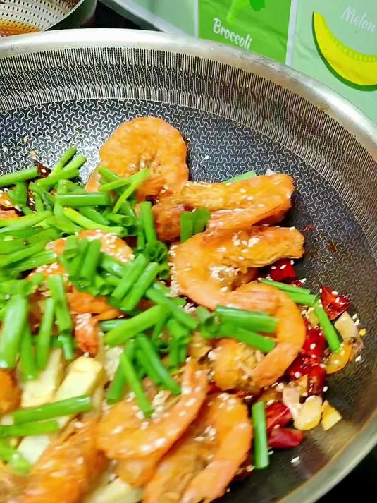干锅香辣虾的做法#年味里的中国#