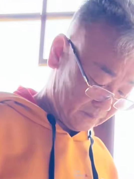 看完这个视频我泪目了，内心充满了感动