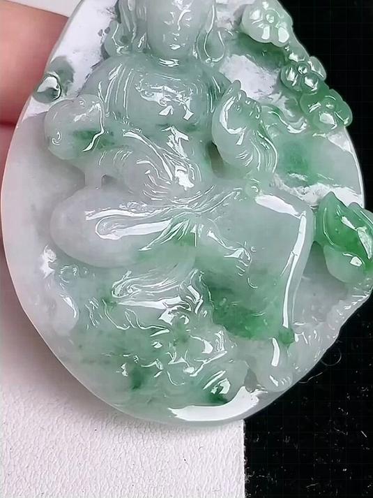 翡翠珠宝飘绿聪慧,文殊菩萨,手持法器