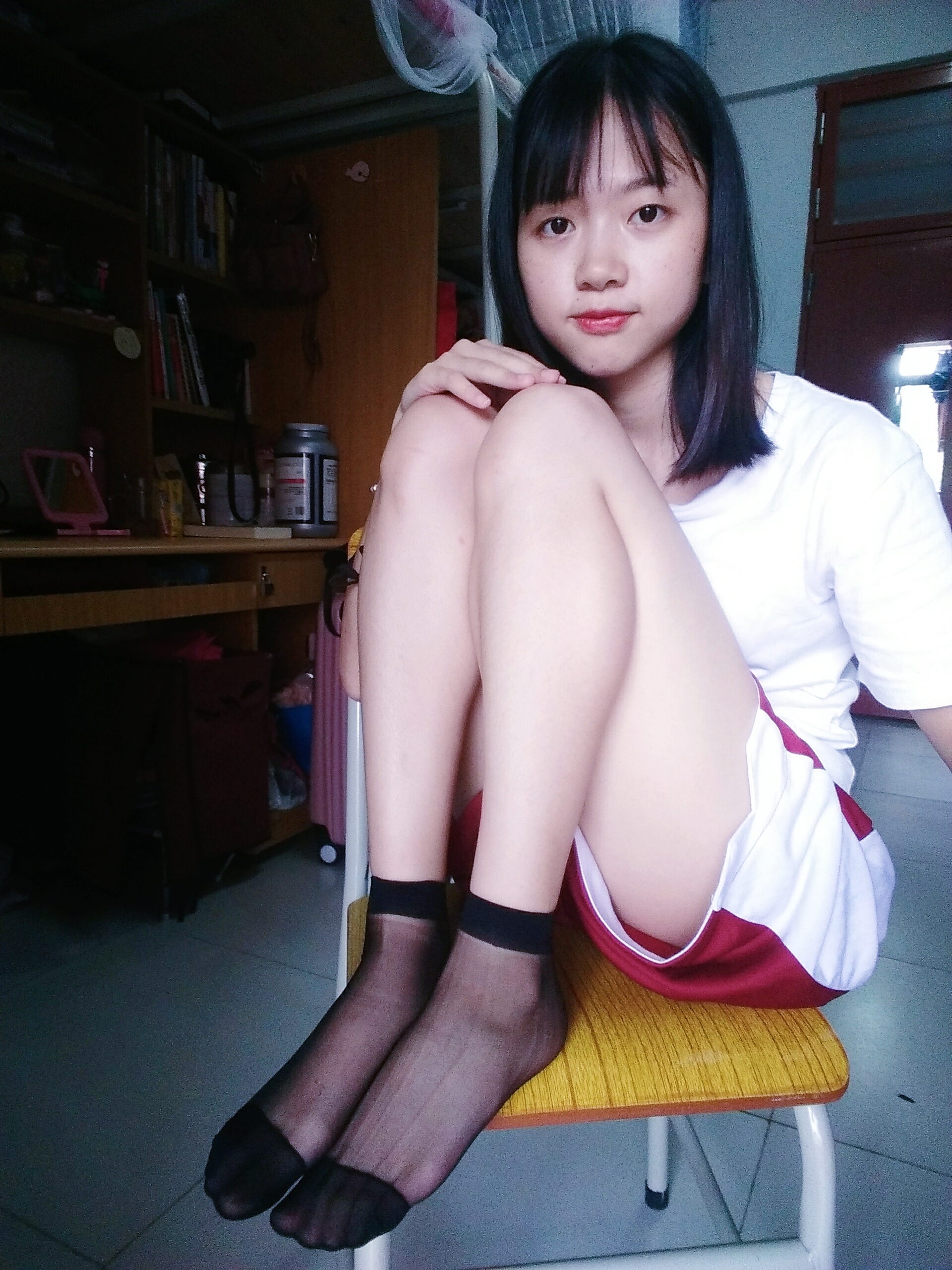 图片[17]-学妹校园寝室短丝系列035期 清茹[39P74M]-六色网