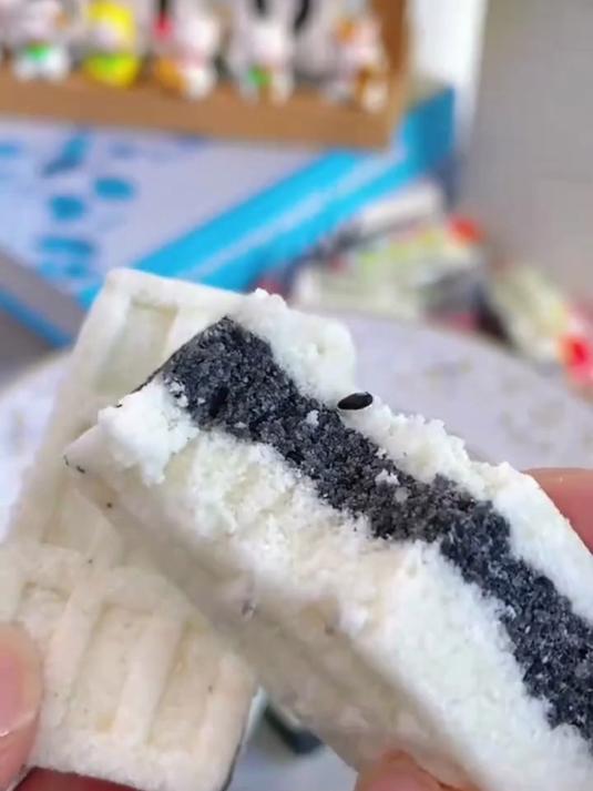 黑米芡实糕无蔗糖八珍糕小吃黑芝麻糕点粗粮独立包装代餐休闲食品