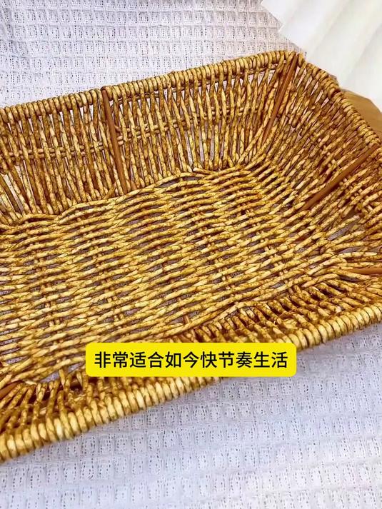 不知咋挑营养早餐?盼盼蛋黄派瑞士卷老面包给惊喜