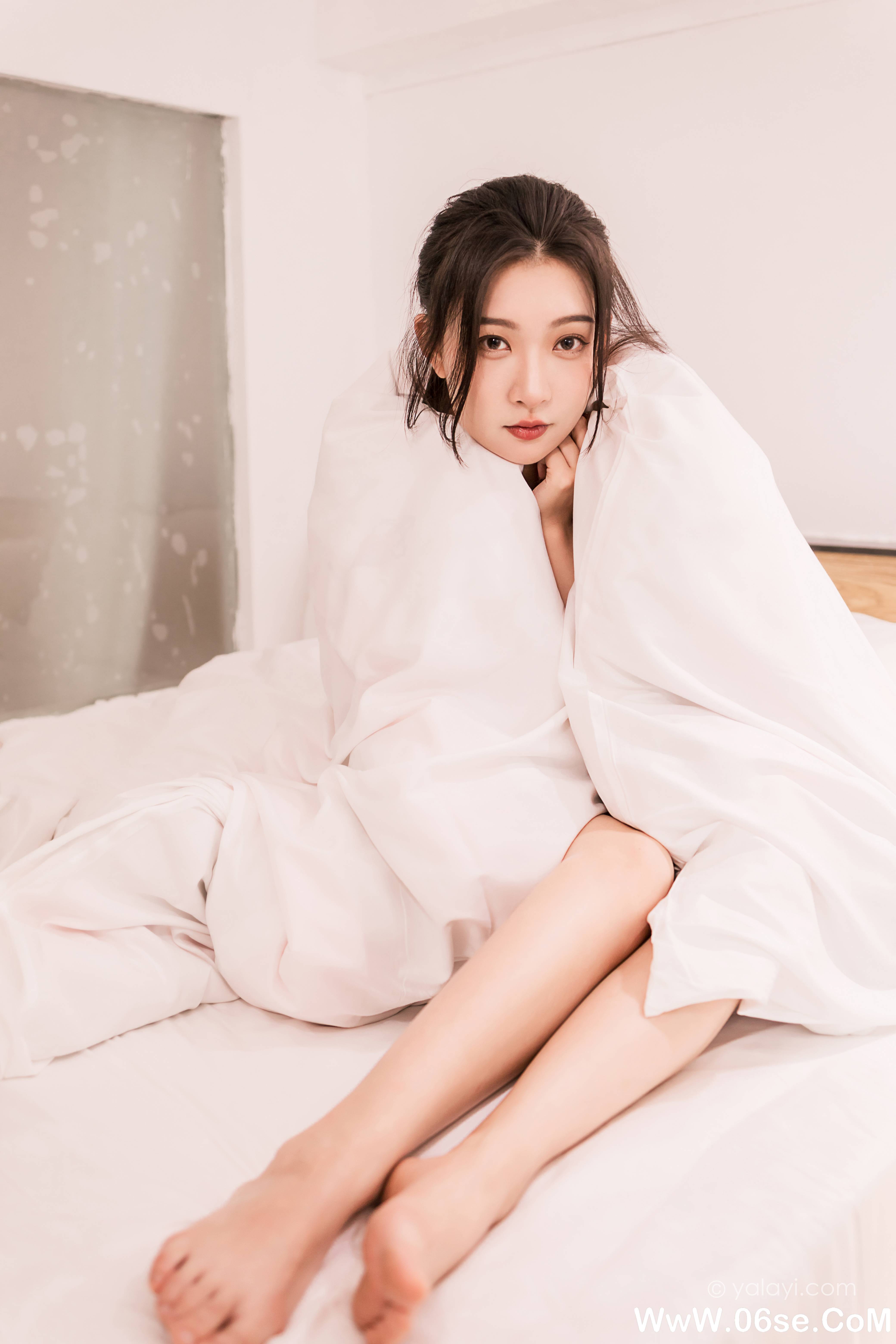 图片[26]-[YALAYI雅拉伊] 2022.07.11 NO.947 徐小云《一直爱你》[40+1P434M]-六色网