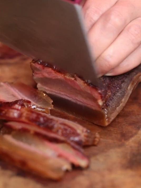 你们家熏腊肉没有正宗的四川腊肉制作过程全揭秘再也不会咸的齁人
