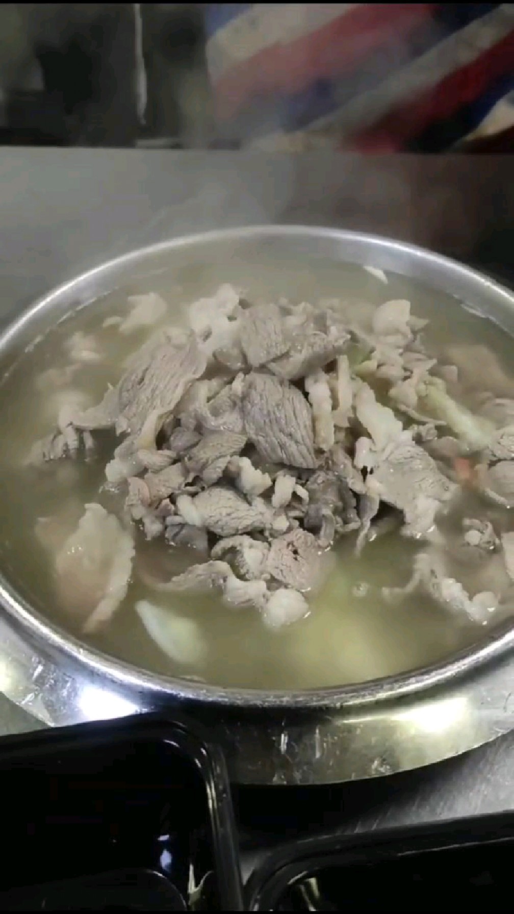 老北京水汆羊肉,汤鲜肉美