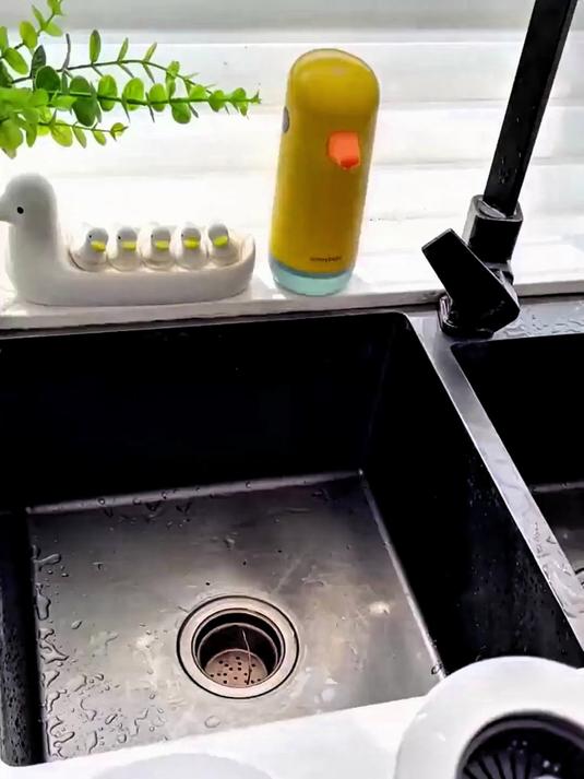 不锈钢厨房水槽过滤网洗菜盆漏水通用洗碗池弹跳过滤器