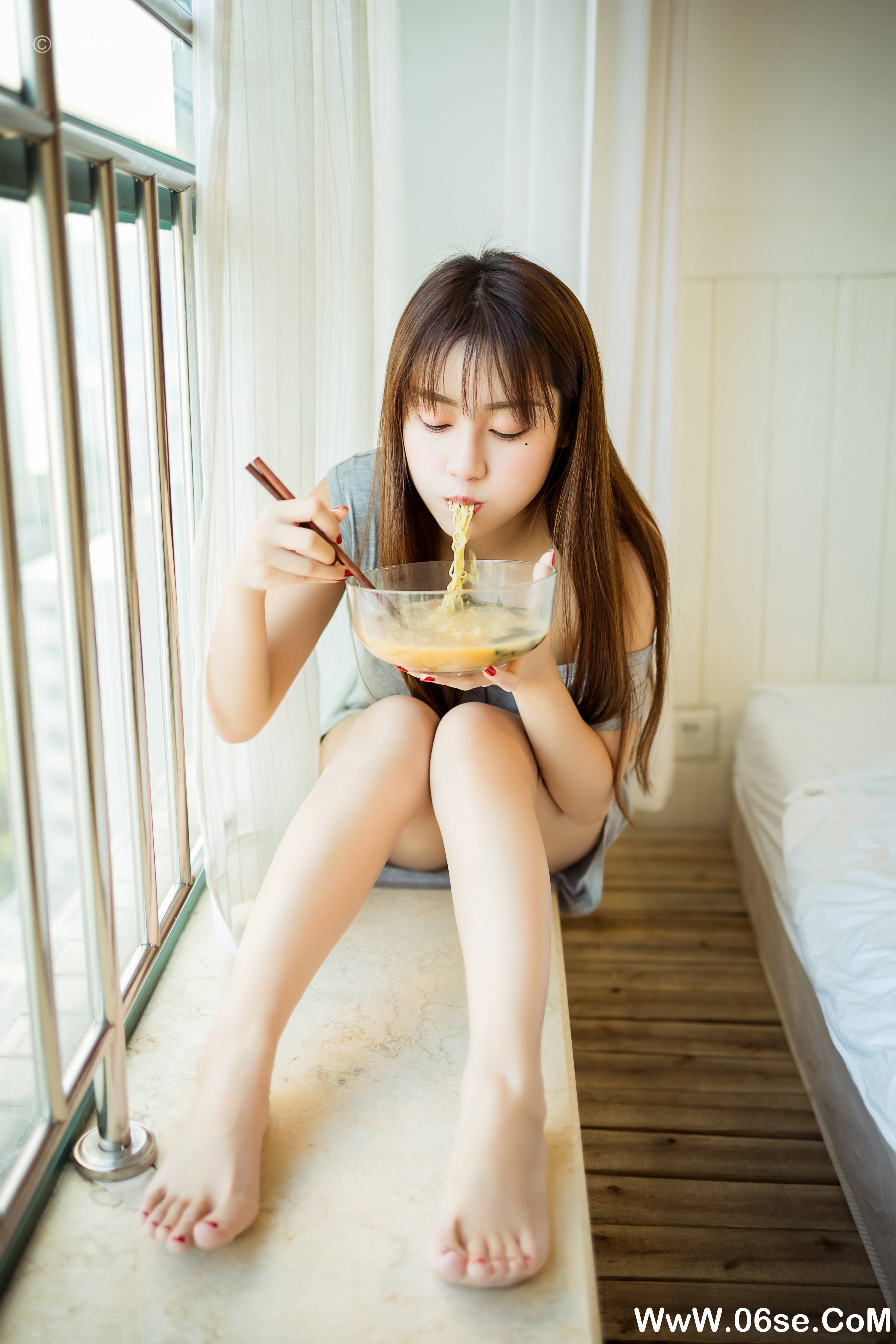 图片[29]-[YALAYI雅拉伊] 2020.10.02 NO.710 虞艺《吃货女友》[46P+1P531M]-六色网