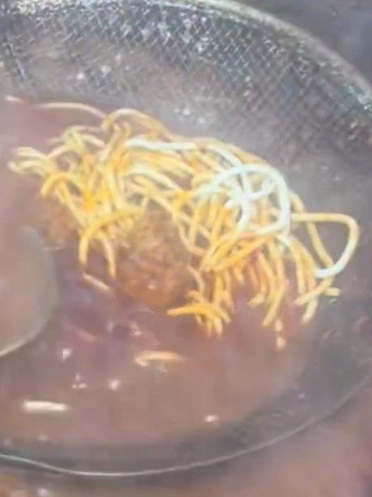 山西临汾特色面食牛肉丸子面,本地人特别爱吃,网友:我的最爱