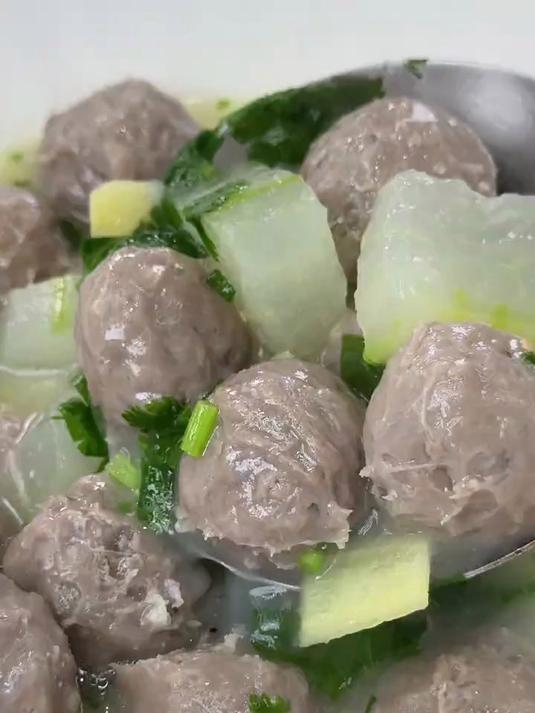 美食制作分享 冬瓜牛肉丸汤