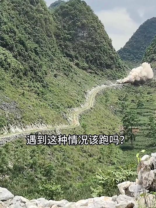 这些天然奇石你都捡过吗？不知道你们在旅行中都捡到过什么#花满春城我代言#