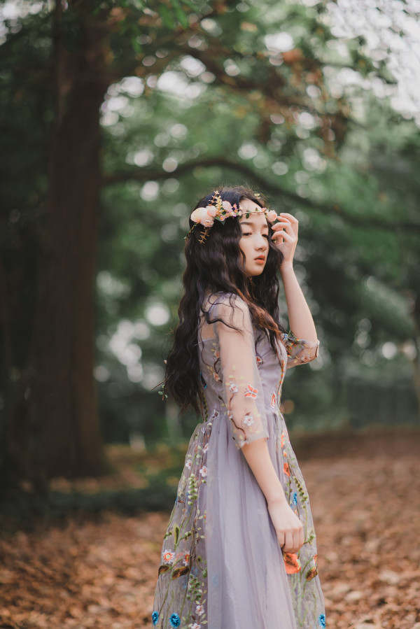 图片[4]-林中女神-六色网