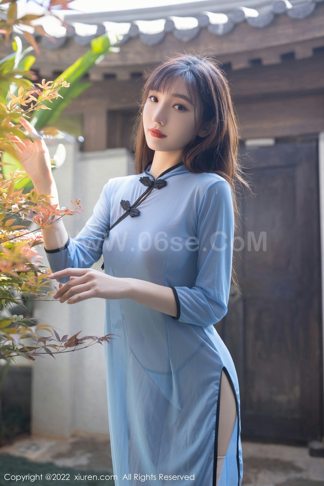 图片[2]-[XiuRen秀人网] 2022.06.09 No.5126 陆萱萱-六色网