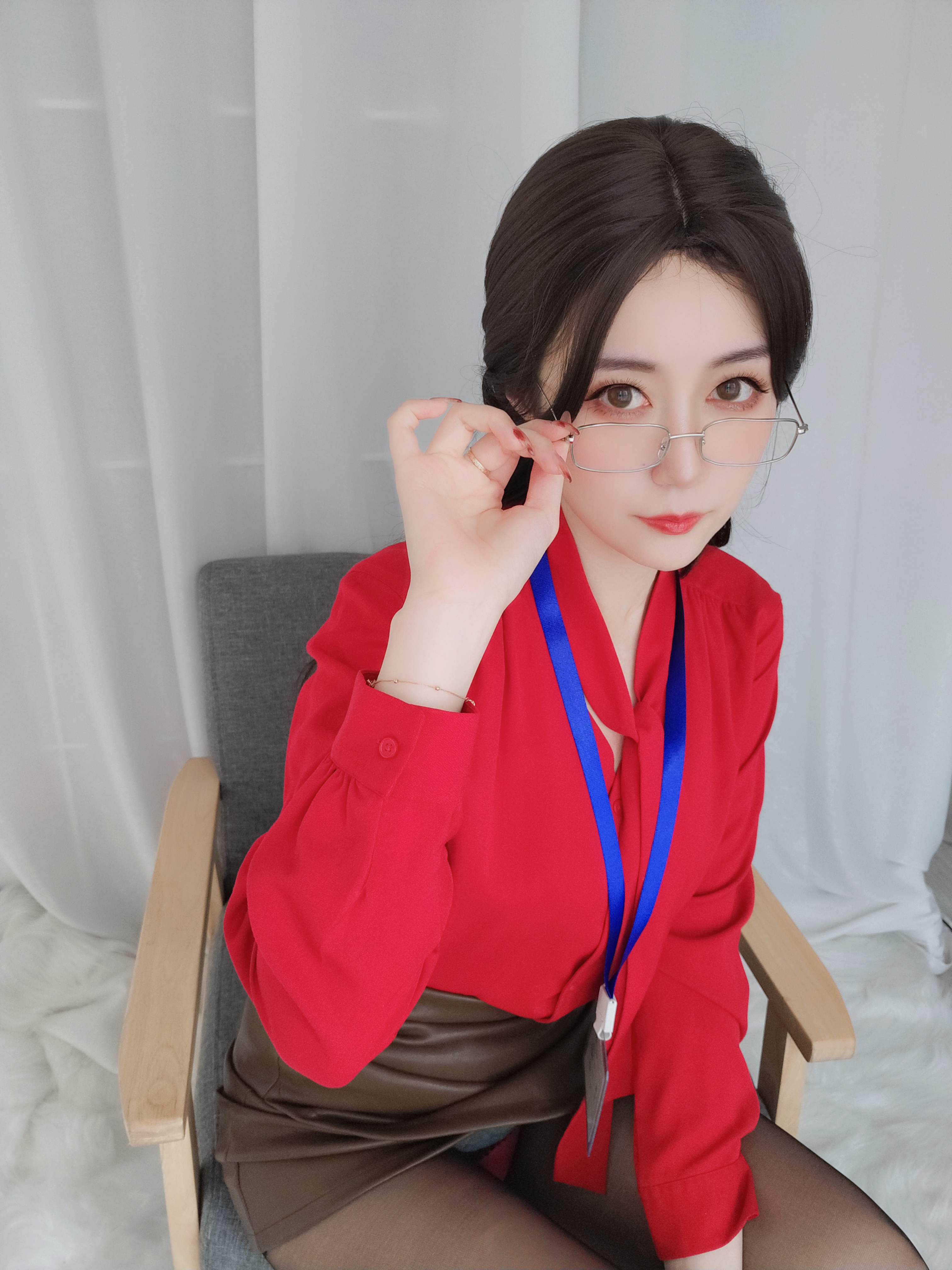 图片[22]-Coser小姐姐白银 NO.002 – 新上任上司[43P+3V318M]-六色网