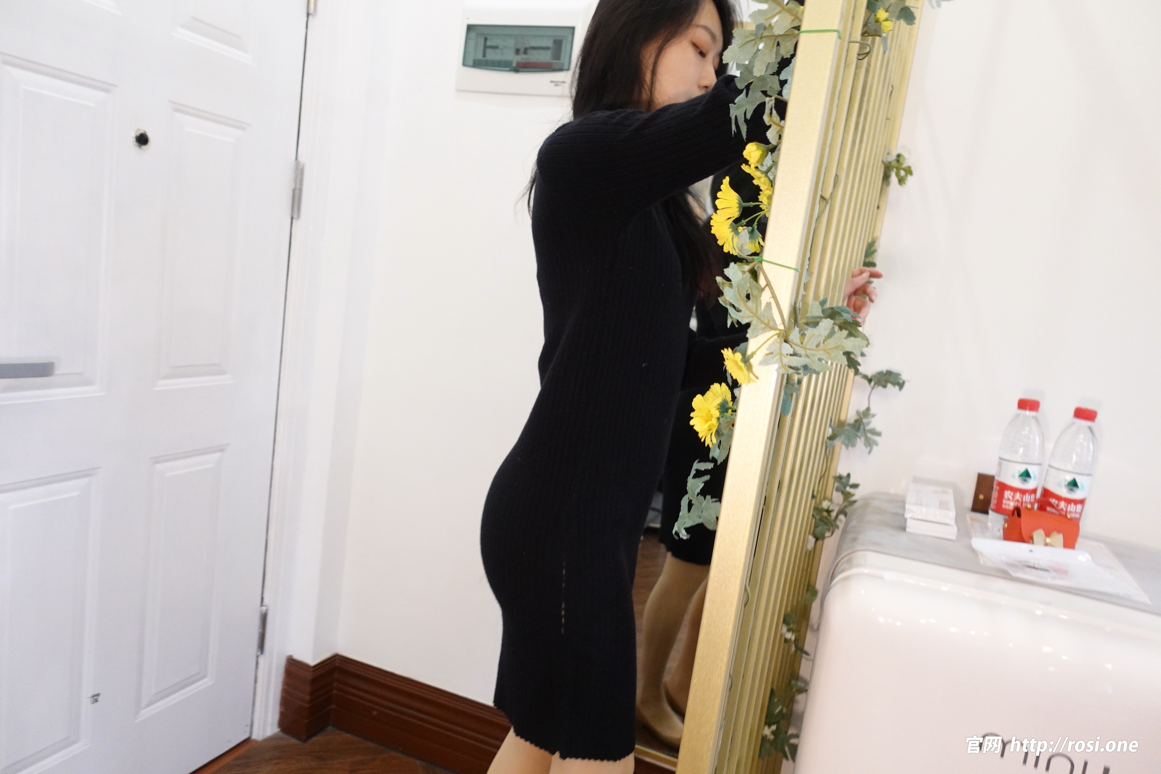 图片[112]-[ROSI写真]2022.10.27 NO.3979[173+1P／230MB]-六色网