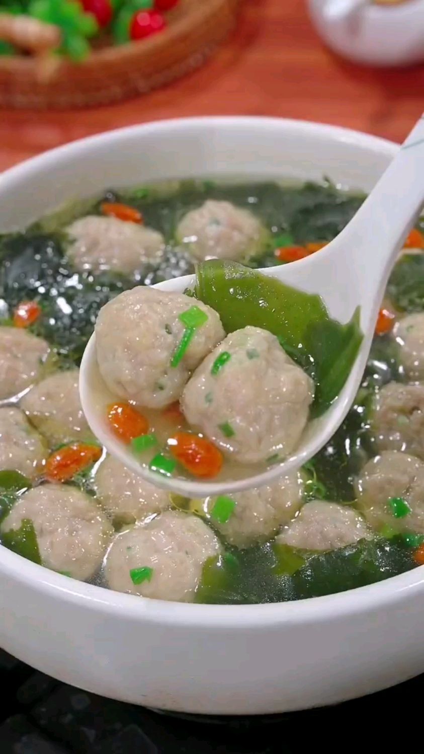 大人小孩都爱喝的山药肉丸汤