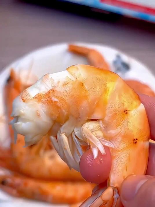 厄瓜多尔白虾,鲜味绕舌不散!