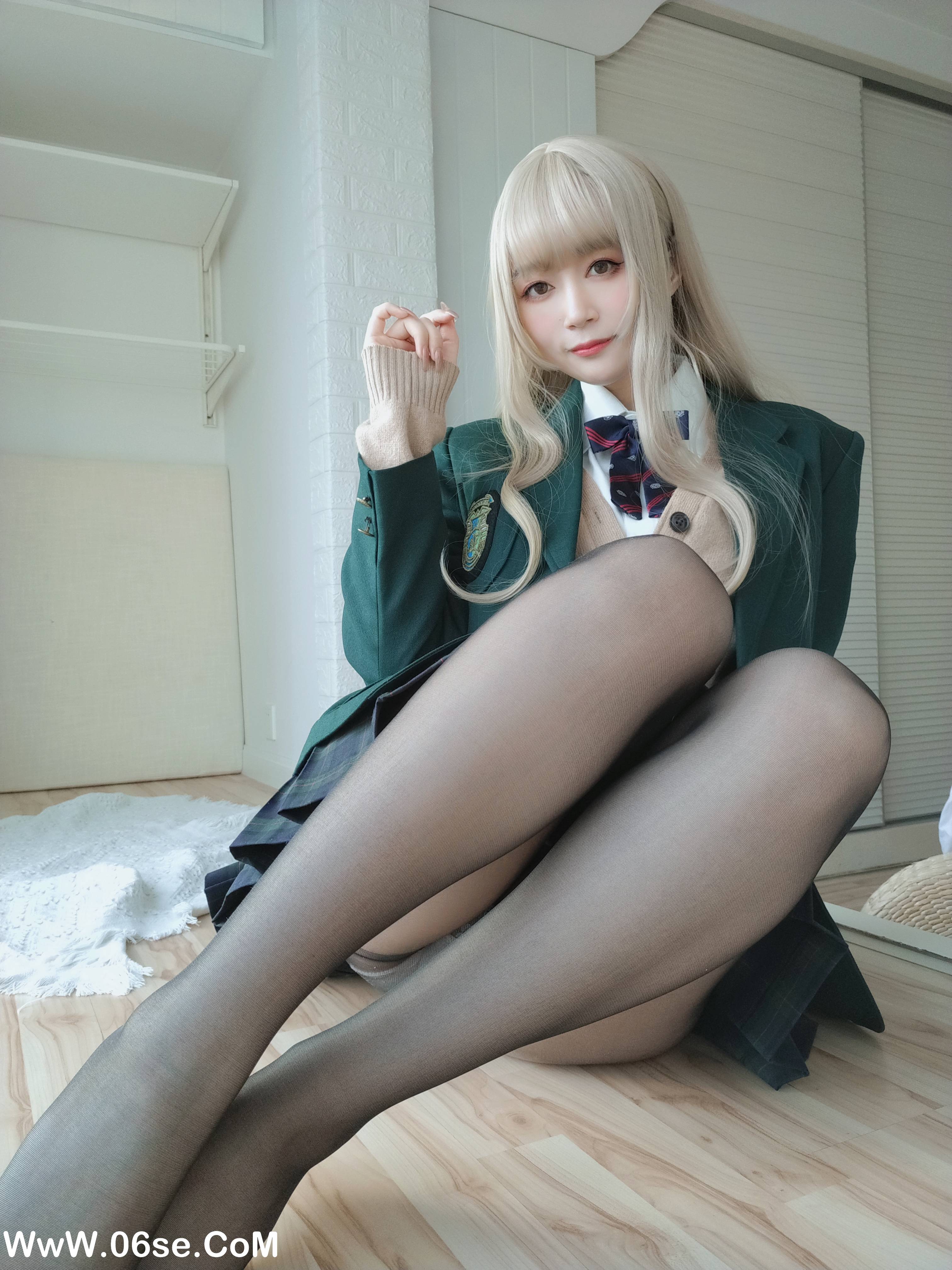图片[5]-Coser小姐姐白银 NO.020 – 灰色空间[91P+1V578M]-六色网