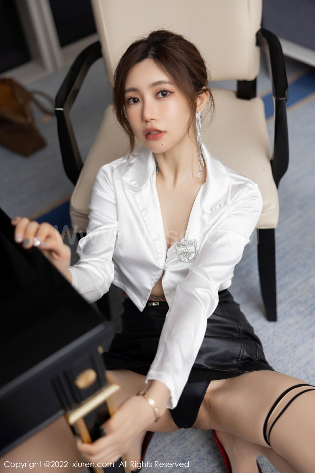 图片[48]-[XiuRen秀人网] 2022.06.24 No.5189 绮里嘉ula-六色网