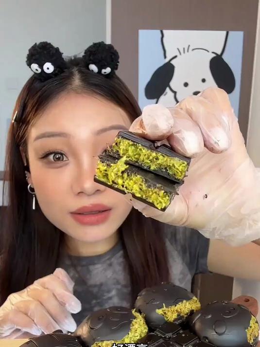 被圈粉！开心果酱巧克力口感细腻，入口超顺滑