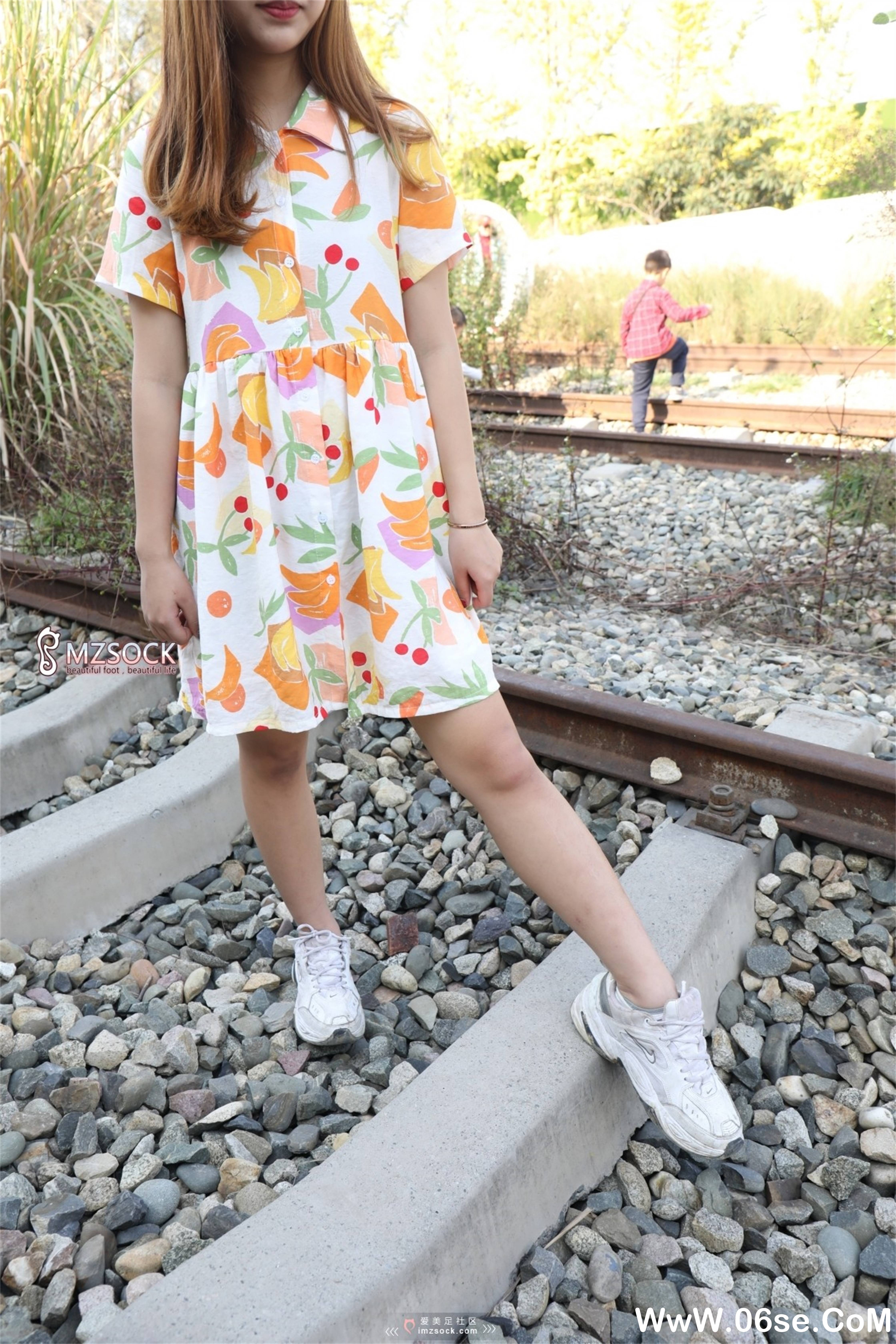 图片[79]-[MZSOCK]爱美足 NO.072 Ella![107P316M]-六色网