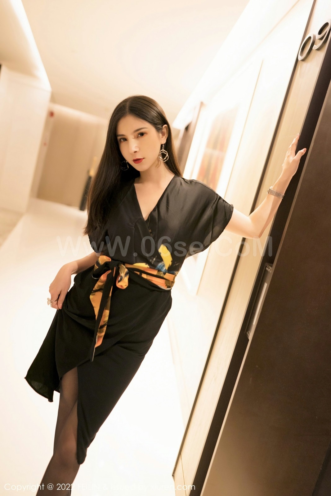 图片[10]-[FEILIN嗲囡囡] 2022.06.27 VOL.450 小蛮妖Yummy-六色网
