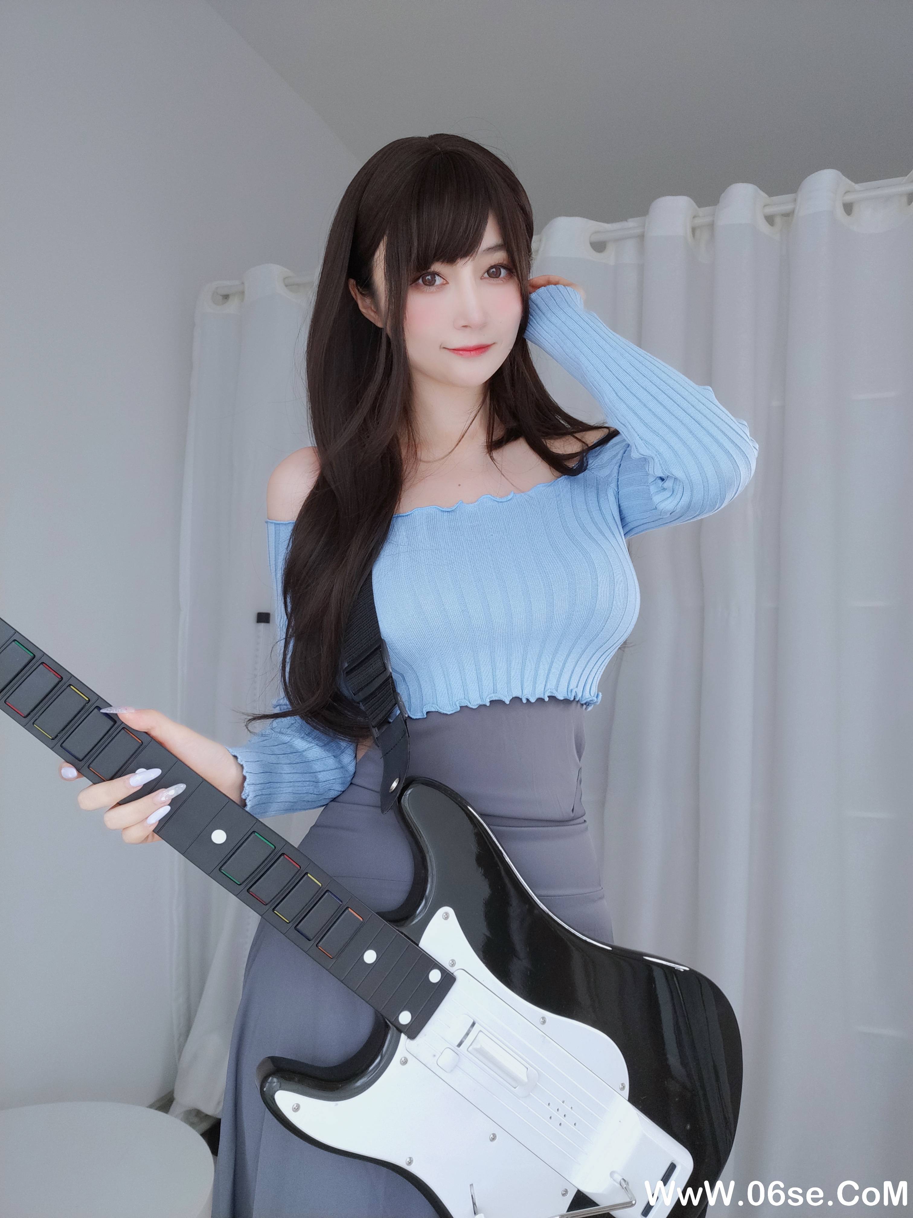 图片[2]-Coser小姐姐白银 NO.093 – 吉他妹妹 [164P888M]-六色网